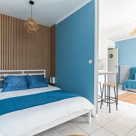 Cote De Nacre - A 450 M De La Courseulles-sur-Mer